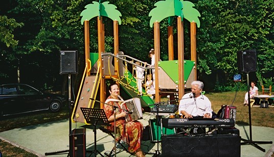 claudine_et_alain.jpg claudine_et_alain.jpg